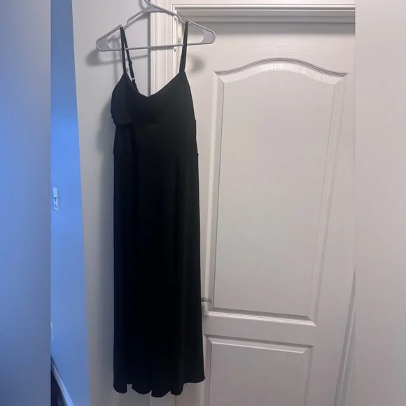 HALARA | Dresses | Halara U Back Twisted Flare Flowy Maxi | Poshmark